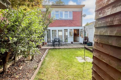36 Defiant Way, Wallington, SM6 9HD