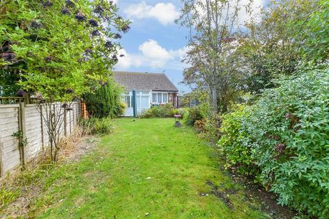 18 Beechwood Close, St Marys Bay, Romney Marsh, TN29 0XF