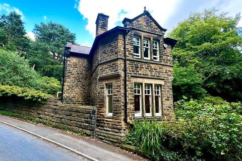 4 bedroom detached house to rent, Weetwood Lane, Leeds, West Yorkshire, LS16