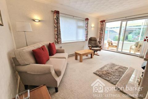 1a Edward Road, Bournemouth, BH11 8SX