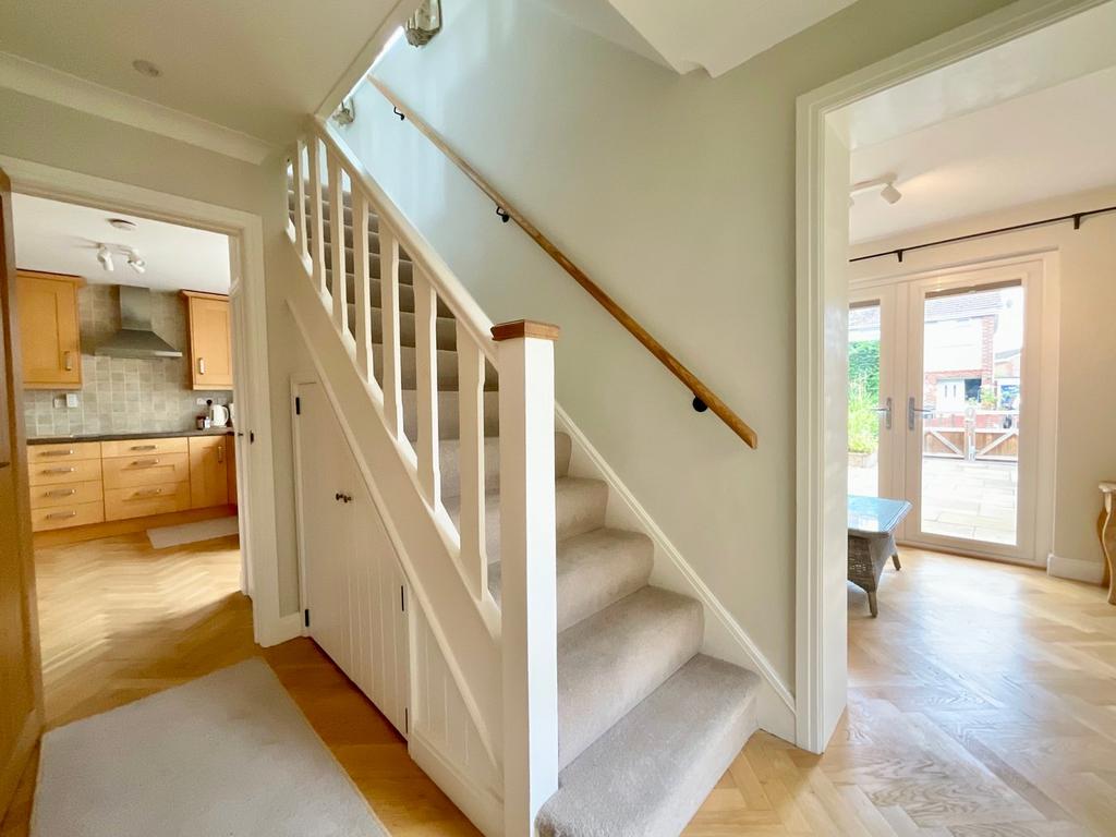 Priory Gardens, Usk NP15 3 bed semidetached house for sale £375,000
