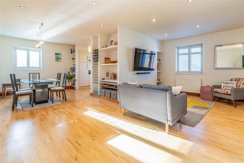 2 bedroom apartment for sale, Osborne Villas, Jesmond, NE2