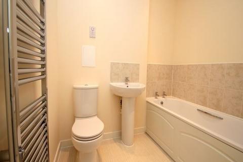 2 bedroom apartment to rent, The Junction, Grays Place, Slough SL2