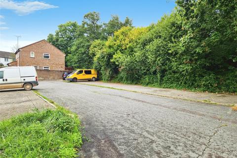 102 Barton Road, Barnstaple, EX32 8NG