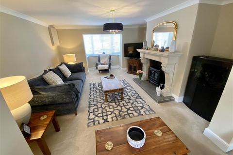 4 bedroom detached house for sale, Rutter Street, Langley Moor, Durham