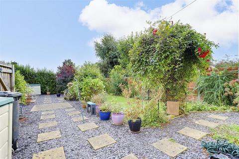 4 bedroom semi-detached house for sale, College Street, Long Eaton NG10