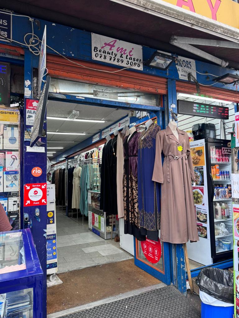 Textile business in Southall Broadway