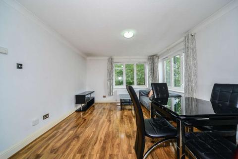 2 bedroom flat to rent, 110 Manchester Road, Canary Wharf, London