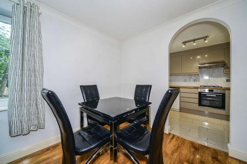 2 bedroom flat to rent, 110 Manchester Road, Canary Wharf, London