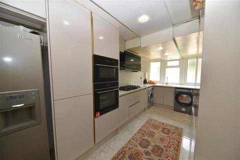 3 bedroom semi-detached house for sale, Fakenham Croft, Birmingham B17