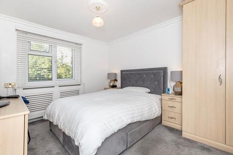 1 bedroom apartment for sale, Laws Close, Ifield, CRAWLEY, West Sussex, RH11