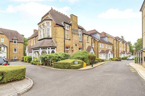 2 bedroom flat for sale, Ravens Close, Surbiton KT6