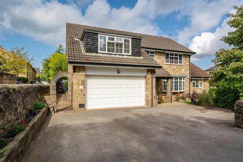 4 bedroom detached house for sale, Butts Garth, Leeds LS14