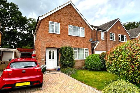 3 bedroom detached house for sale, Cobs Way, New Haw KT15