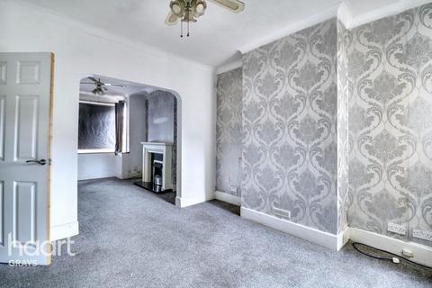 1 Castle Road, Grays, RM17 5YR