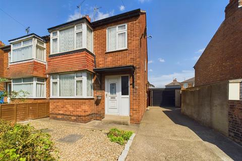 3 bedroom semi-detached house for sale, Applegarth Lane, Bridlington