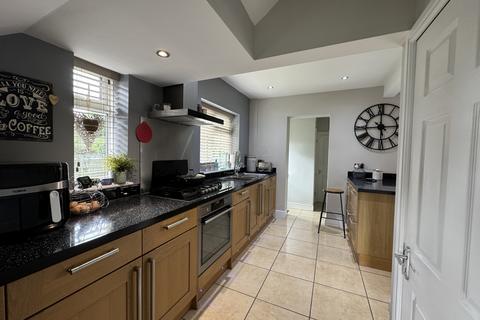 14 Northfield, Polegate, BN26 5EE