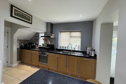 14 Northfield, Polegate, BN26 5EE