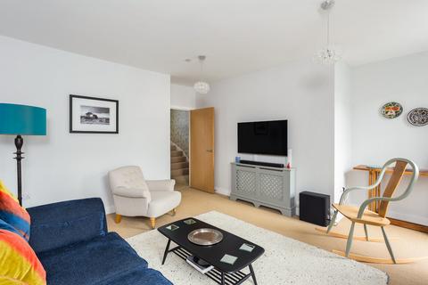 34 Gloucester Place, Cheltenham, GL52 2RN