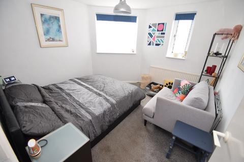 1 bedroom flat for sale, Compton Street, Eastbourne BN21