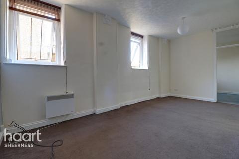 1 bedroom apartment for sale, flat 4 bethel Place, Queenborough