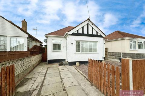 2 bedroom detached bungalow for sale, 53 Clwyd Gardens, Kinmel Bay, Conwy, LL18 5NB