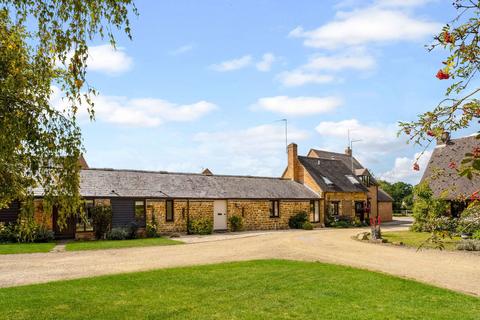 2 bedroom barn conversion for sale, Rectory Lane, Lower Brailes