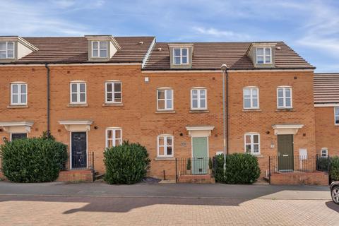 3 bedroom terraced house for sale, Banks Crescent, Stamford, PE9