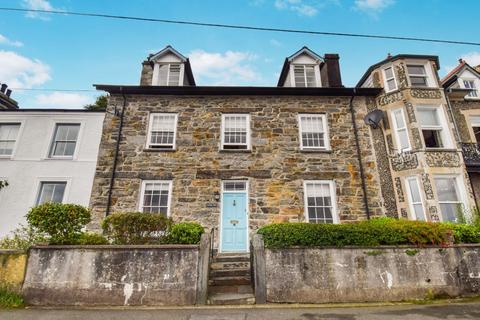 4 bedroom house for sale, Marine Terrace, Porthmadog