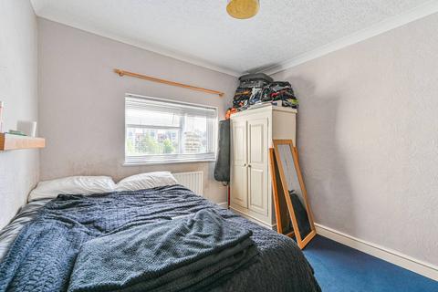 64 Spencer Road, Mitcham, CR4 1SH