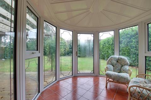 11 Moorlands Close, Brockenhurst, SO42 7QS