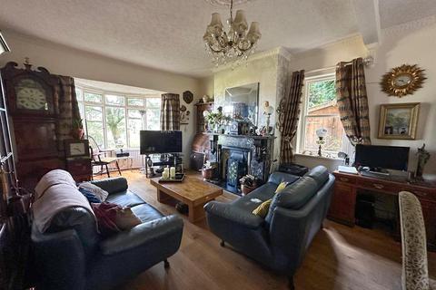 7 bedroom detached house for sale, Fernbank House and Cottage, Moor Lane, Eastburn