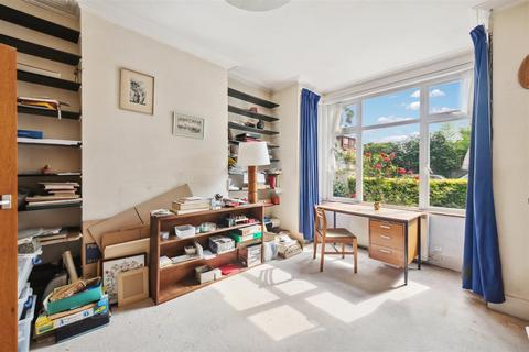 4 bedroom end of terrace house for sale, Hamilton Road, London, W4