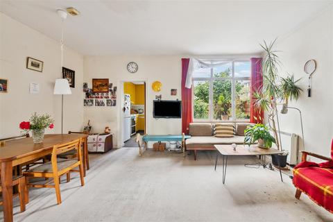 4 bedroom end of terrace house for sale, Hamilton Road, London, W4