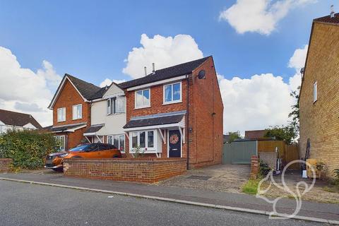 2 bedroom end of terrace house for sale, Sinnington End, Colchester