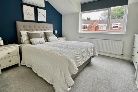 2 bedroom apartment for sale, Old Mill House, The Bickerley, Ringwood, BH24 1EQ