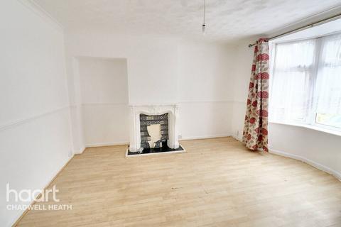 2 bedroom terraced house for sale, Grafton Gardens, Dagenham