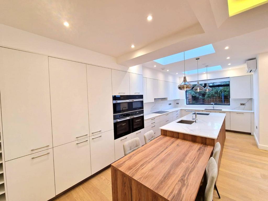 A stunning 5 bedroom fully extended & refurbished