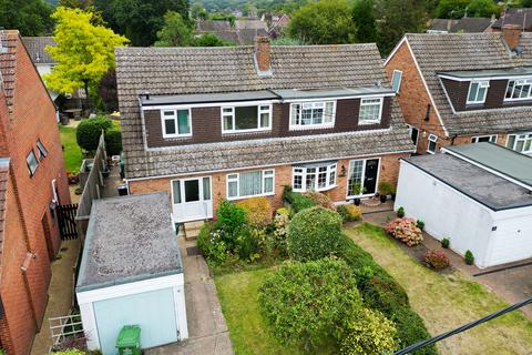 3 bedroom semi-detached house for sale, Lilford Road, Billericay, Essex, CM11