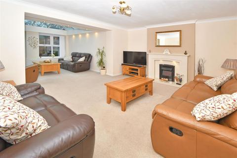 4 bedroom house for sale, Fabulous Plot, Petworth Close, Wistaston,