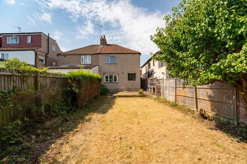 3 bedroom terraced house to rent, Avalon Road, W13 0BG