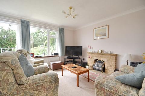 2 bedroom flat for sale, Broadstone