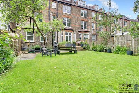 3 bedroom apartment to rent, Canfield Gardens, London, NW6