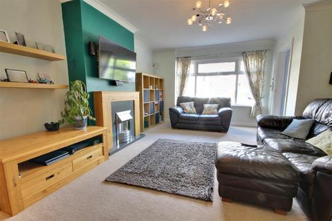 3 bedroom end of terrace house for sale, Grassdale Park, Brough HU15