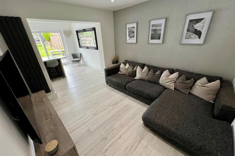 148 Acheson Road, Shirley, Solihull, B90 2JA