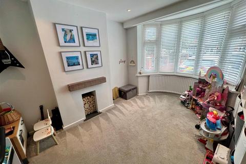 148 Acheson Road, Shirley, Solihull, B90 2JA
