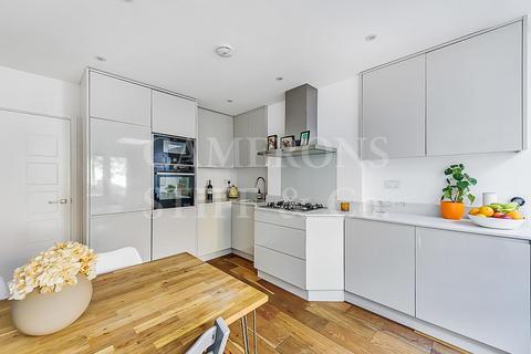 2 bedroom apartment to rent, Larch Road, London, NW2