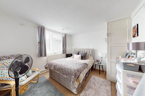 1 bedroom flat for sale, Ramillies Avenue, Plymouth PL5