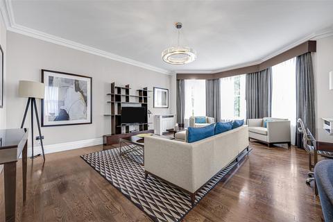 3 bedroom flat to rent, Stanhope Gardens, SW7