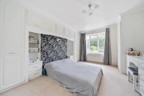 3 bedroom detached house to rent, Camberley,  Surrey,  GU16